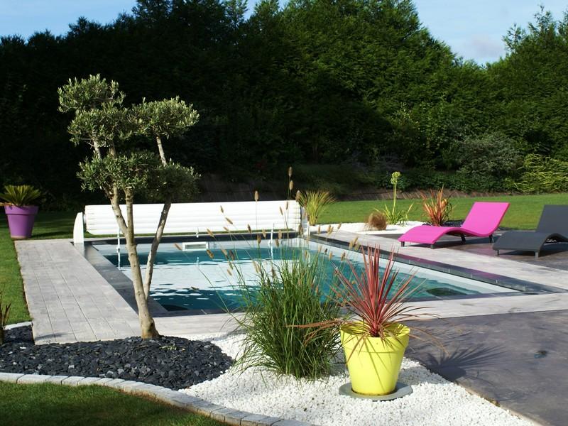 Piscine Noirmoutier escalier intérieur de 4 marches avec banquette